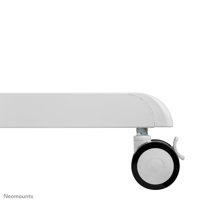 Neomounts NS-M1250 biały to mobilny mebel na ekrany płaskie do 70 cali (178 cm). W zestawie półka na laptopa - biały