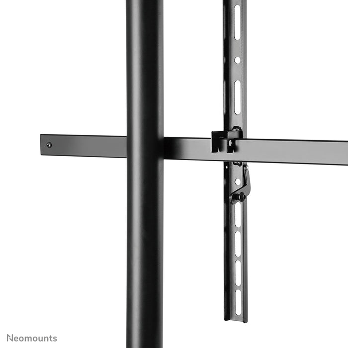 Neomounts NS-M3800 czarny to mobilny mebel na ekrany płaskie do 100 cali (254 cm).