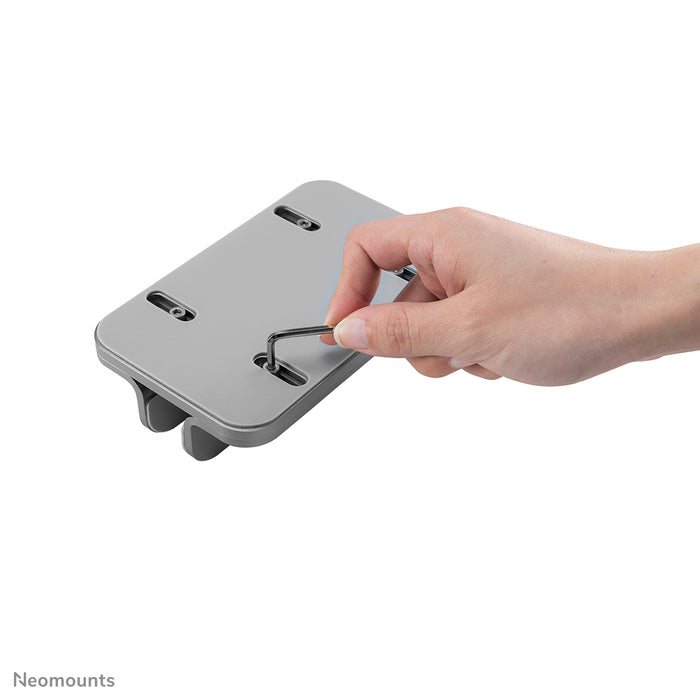 Neomounts pionowa podstawka pod laptopa - srebrna